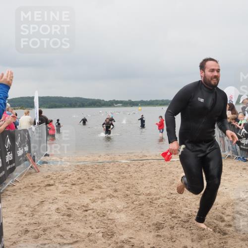 23.06.2024 - Viking Triathlon KatJ http://msf.ph/oto/6355133 23.06.2024 10:31:14 Schwimmen 499, 627 meine-sportfotos.de
