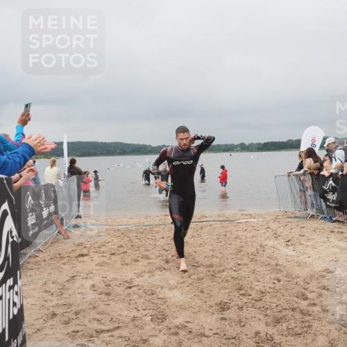 23.06.2024 - Viking Triathlon KatJ http://msf.ph/oto/6355162 23.06.2024 10:31:22 Schwimmen 458, 463, 499 meine-sportfotos.de