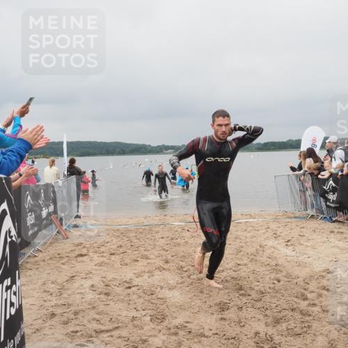 23.06.2024 - Viking Triathlon KatJ http://msf.ph/oto/6355172 23.06.2024 10:31:22 Schwimmen 458, 463, 499 meine-sportfotos.de