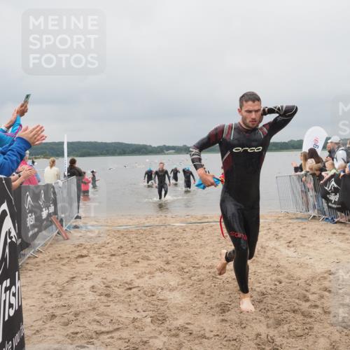 23.06.2024 - Viking Triathlon KatJ http://msf.ph/oto/6355177 23.06.2024 10:31:23 Schwimmen 216, 458, 463, 499 meine-sportfotos.de