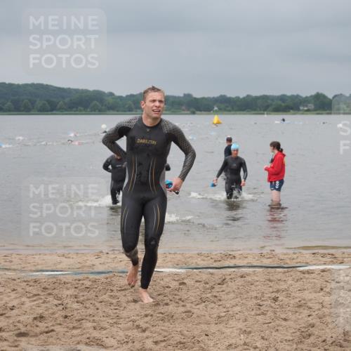 23.06.2024 - Viking Triathlon KatJ http://msf.ph/oto/6355214 23.06.2024 10:31:28 Schwimmen 16, 216, 458, 463 meine-sportfotos.de