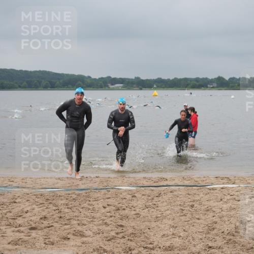 23.06.2024 - Viking Triathlon KatJ http://msf.ph/oto/6355237 23.06.2024 10:31:31 Schwimmen 16, 216, 458, 463 meine-sportfotos.de