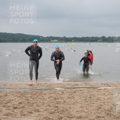 23.06.2024 - Viking Triathlon KatJ http://msf.ph/oto/6355241 23.06.2024 10:31:31 Schwimmen 16, 216, 458, 463 meine-sportfotos.de