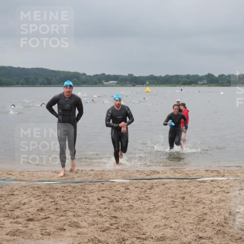 23.06.2024 - Viking Triathlon KatJ http://msf.ph/oto/6355244 23.06.2024 10:31:32 Schwimmen 16, 216, 458, 463 meine-sportfotos.de