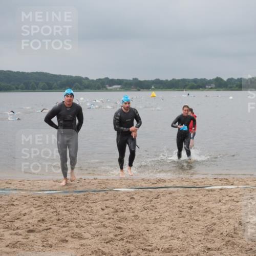 23.06.2024 - Viking Triathlon KatJ http://msf.ph/oto/6355246 23.06.2024 10:31:32 Schwimmen 16, 216, 458, 463 meine-sportfotos.de