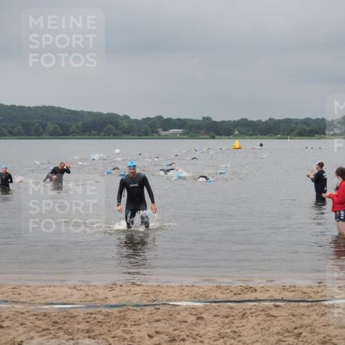 23.06.2024 - Viking Triathlon KatJ http://msf.ph/oto/6355283 23.06.2024 10:31:47 Schwimmen 107 meine-sportfotos.de