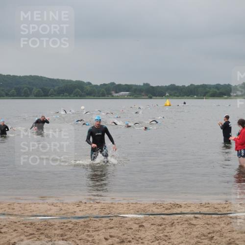23.06.2024 - Viking Triathlon KatJ http://msf.ph/oto/6355287 23.06.2024 10:31:47 Schwimmen 107 meine-sportfotos.de