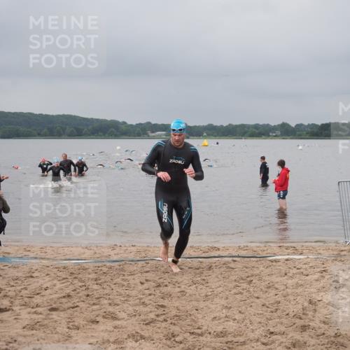 23.06.2024 - Viking Triathlon KatJ http://msf.ph/oto/6355304 23.06.2024 10:31:52 Schwimmen 14, 107 meine-sportfotos.de
