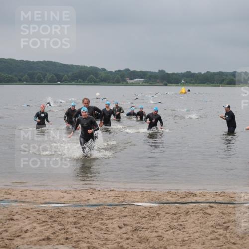 23.06.2024 - Viking Triathlon KatJ http://msf.ph/oto/6355327 23.06.2024 10:31:58 Schwimmen 14, 231, 640 meine-sportfotos.de