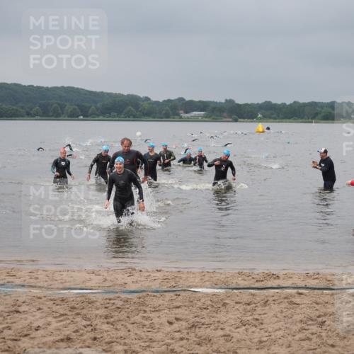 23.06.2024 - Viking Triathlon KatJ http://msf.ph/oto/6355329 23.06.2024 10:31:58 Schwimmen 14, 231, 640 meine-sportfotos.de