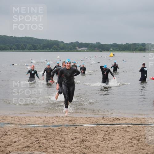 23.06.2024 - Viking Triathlon KatJ http://msf.ph/oto/6355344 23.06.2024 10:32:00 Schwimmen 14, 20, 231, 640 meine-sportfotos.de