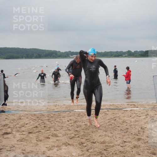 23.06.2024 - Viking Triathlon KatJ http://msf.ph/oto/6355351 23.06.2024 10:32:02 Schwimmen 6, 14, 20, 231, 619, 640 meine-sportfotos.de