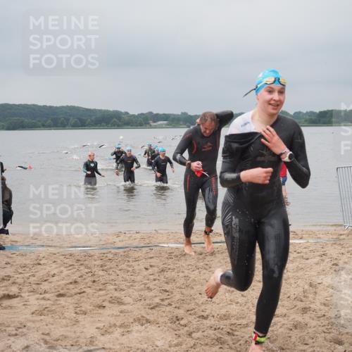 23.06.2024 - Viking Triathlon KatJ http://msf.ph/oto/6355361 23.06.2024 10:32:03 Schwimmen 6, 14, 20, 231, 619, 640 meine-sportfotos.de