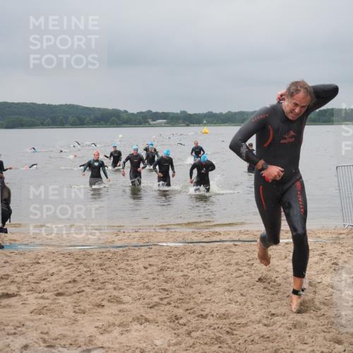 23.06.2024 - Viking Triathlon KatJ http://msf.ph/oto/6355364 23.06.2024 10:32:04 Schwimmen 6, 14, 20, 231, 619, 640 meine-sportfotos.de
