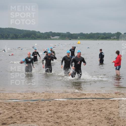 23.06.2024 - Viking Triathlon KatJ http://msf.ph/oto/6355368 23.06.2024 10:32:05 Schwimmen 6, 14, 20, 117, 231, 619, 640 meine-sportfotos.de