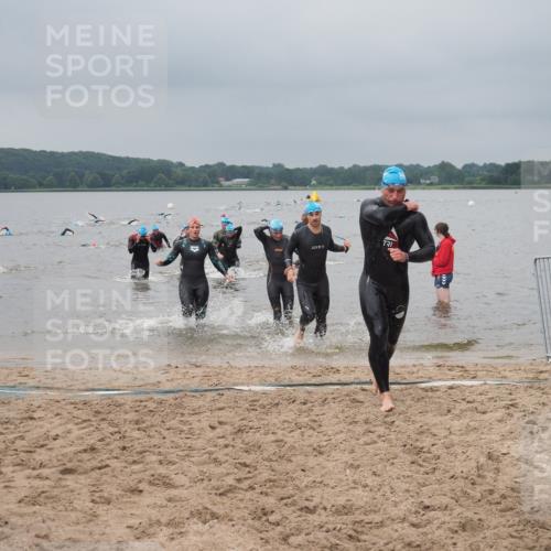 23.06.2024 - Viking Triathlon KatJ http://msf.ph/oto/6355387 23.06.2024 10:32:08 Schwimmen 6, 20, 117, 231, 426, 619, 640 meine-sportfotos.de