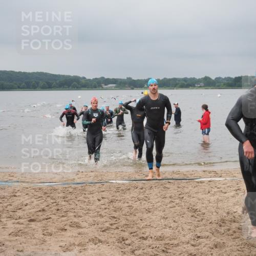 23.06.2024 - Viking Triathlon KatJ http://msf.ph/oto/6355398 23.06.2024 10:32:10 Schwimmen 6, 20, 117, 231, 260, 302, 394, 426, 619 meine-sportfotos.de