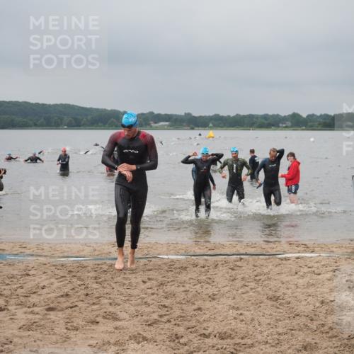 23.06.2024 - Viking Triathlon KatJ http://msf.ph/oto/6355422 23.06.2024 10:32:15 Schwimmen 6, 20, 117, 260, 292, 302, 394, 426, 619, 628 meine-sportfotos.de