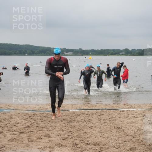 23.06.2024 - Viking Triathlon KatJ http://msf.ph/oto/6355427 23.06.2024 10:32:16 Schwimmen 6, 117, 260, 292, 302, 394, 426, 619, 628 meine-sportfotos.de