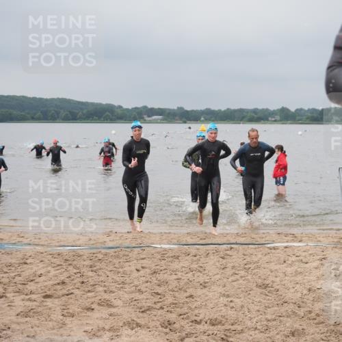 23.06.2024 - Viking Triathlon KatJ http://msf.ph/oto/6355437 23.06.2024 10:32:18 Schwimmen 117, 260, 292, 302, 394, 426, 628 meine-sportfotos.de