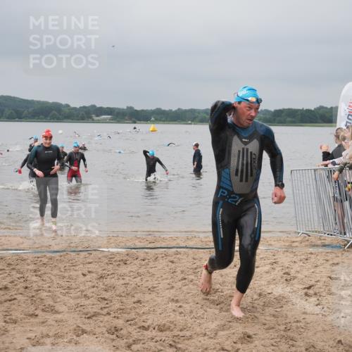 23.06.2024 - Viking Triathlon KatJ http://msf.ph/oto/6355503 23.06.2024 10:32:24 Schwimmen 260, 292, 302, 316, 394, 485, 628, 663 meine-sportfotos.de