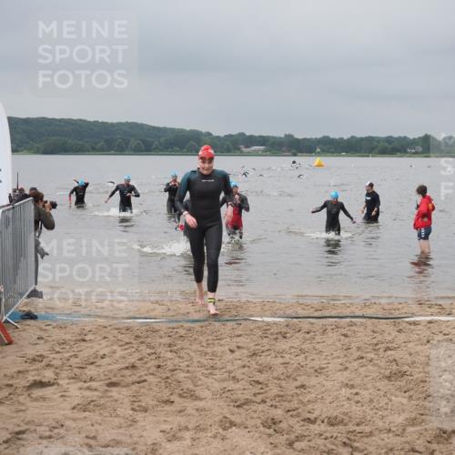 23.06.2024 - Viking Triathlon KatJ http://msf.ph/oto/6355509 23.06.2024 10:32:25 Schwimmen 292, 316, 336, 485, 628, 663 meine-sportfotos.de