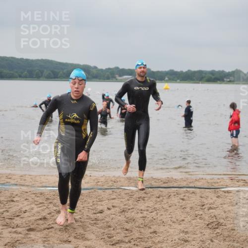 23.06.2024 - Viking Triathlon KatJ http://msf.ph/oto/6355569 23.06.2024 10:32:40 Schwimmen 198, 336, 408, 551, 654 meine-sportfotos.de