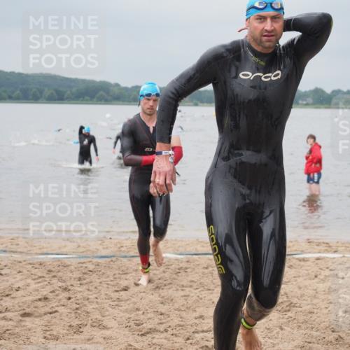 23.06.2024 - Viking Triathlon KatJ http://msf.ph/oto/6355582 23.06.2024 10:32:42 Schwimmen 5, 198, 408, 551, 654 meine-sportfotos.de