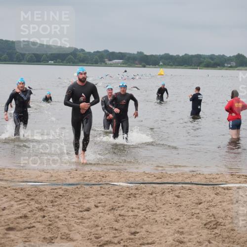 23.06.2024 - Viking Triathlon KatJ http://msf.ph/oto/6355636 23.06.2024 10:32:51 Schwimmen 5, 97, 164, 261, 654 meine-sportfotos.de