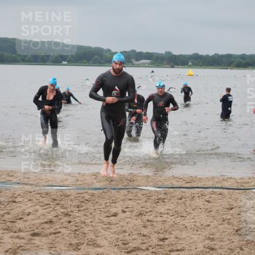 23.06.2024 - Viking Triathlon KatJ http://msf.ph/oto/6355646 23.06.2024 10:32:52 Schwimmen 5, 97, 99, 164, 261, 654 meine-sportfotos.de