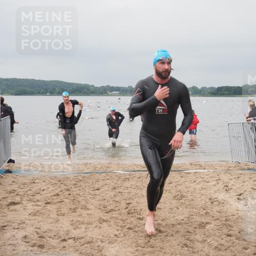 23.06.2024 - Viking Triathlon KatJ http://msf.ph/oto/6355662 23.06.2024 10:32:54 Schwimmen 5, 97, 99, 164, 261, 654 meine-sportfotos.de