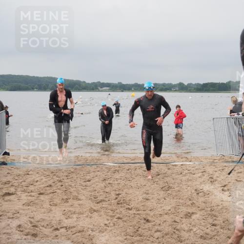 23.06.2024 - Viking Triathlon KatJ http://msf.ph/oto/6355668 23.06.2024 10:32:54 Schwimmen 5, 97, 99, 164, 261, 654 meine-sportfotos.de