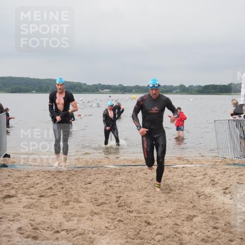 23.06.2024 - Viking Triathlon KatJ http://msf.ph/oto/6355673 23.06.2024 10:32:55 Schwimmen 5, 97, 99, 125, 164, 261 meine-sportfotos.de