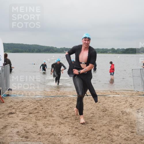 23.06.2024 - Viking Triathlon KatJ http://msf.ph/oto/6355714 23.06.2024 10:33:00 Schwimmen 97, 99, 125 meine-sportfotos.de