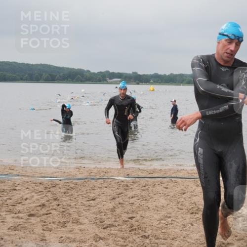 23.06.2024 - Viking Triathlon KatJ http://msf.ph/oto/6355743 23.06.2024 10:33:04 Schwimmen 13, 99, 125, 203 meine-sportfotos.de
