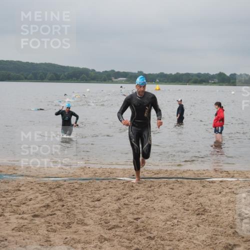 23.06.2024 - Viking Triathlon KatJ http://msf.ph/oto/6355757 23.06.2024 10:33:05 Schwimmen 13, 99, 125, 203 meine-sportfotos.de