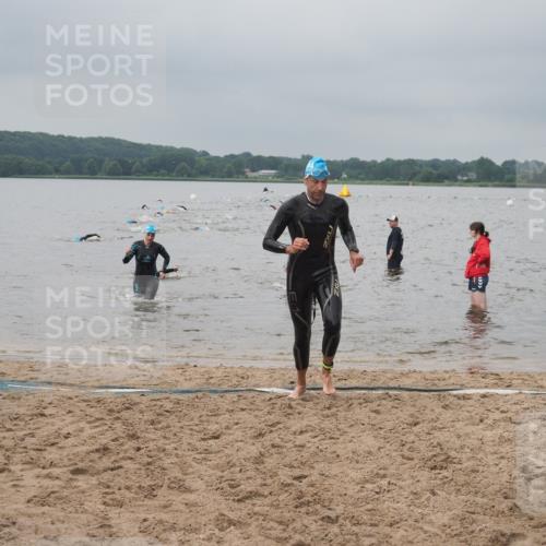 23.06.2024 - Viking Triathlon KatJ http://msf.ph/oto/6355759 23.06.2024 10:33:05 Schwimmen 13, 99, 125, 203 meine-sportfotos.de