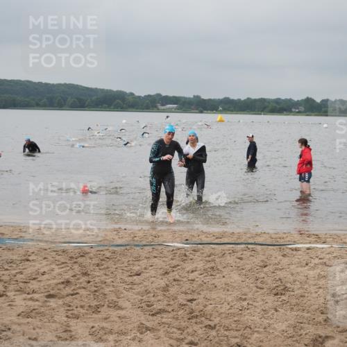 23.06.2024 - Viking Triathlon KatJ http://msf.ph/oto/6355778 23.06.2024 10:33:10 Schwimmen 13, 125, 203, 626 meine-sportfotos.de