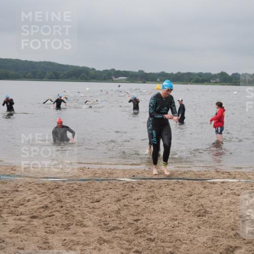 23.06.2024 - Viking Triathlon KatJ http://msf.ph/oto/6355789 23.06.2024 10:33:11 Schwimmen 13, 203, 626 meine-sportfotos.de