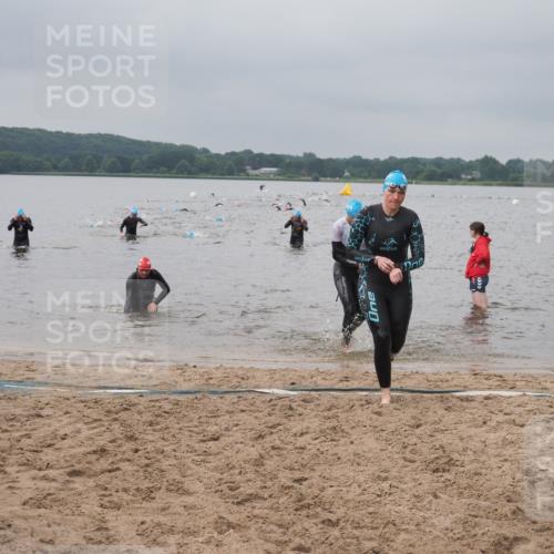 23.06.2024 - Viking Triathlon KatJ http://msf.ph/oto/6355799 23.06.2024 10:33:12 Schwimmen 13, 203, 626 meine-sportfotos.de