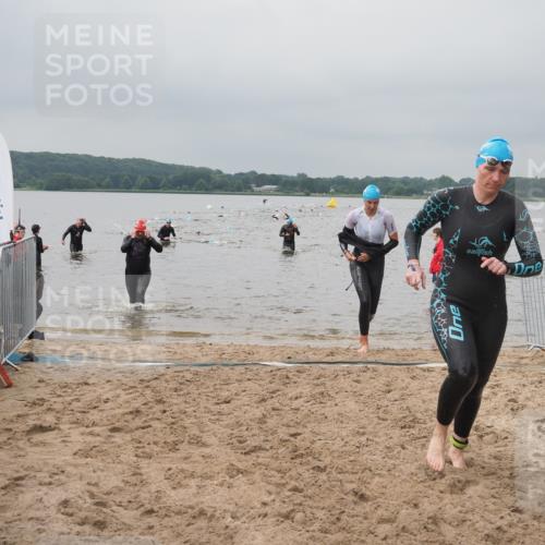 23.06.2024 - Viking Triathlon KatJ http://msf.ph/oto/6355808 23.06.2024 10:33:14 Schwimmen 13, 203, 626 meine-sportfotos.de