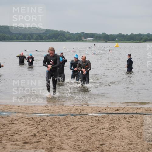 23.06.2024 - Viking Triathlon KatJ http://msf.ph/oto/6355875 23.06.2024 10:33:27 Schwimmen 118, 183, 245, 259 meine-sportfotos.de