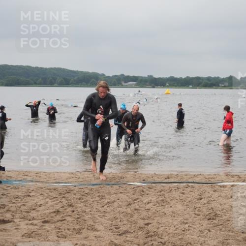 23.06.2024 - Viking Triathlon KatJ http://msf.ph/oto/6355882 23.06.2024 10:33:29 Schwimmen 118, 183, 245, 259 meine-sportfotos.de