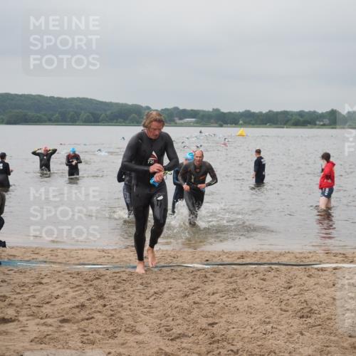 23.06.2024 - Viking Triathlon KatJ http://msf.ph/oto/6355890 23.06.2024 10:33:29 Schwimmen 118, 183, 245, 259 meine-sportfotos.de