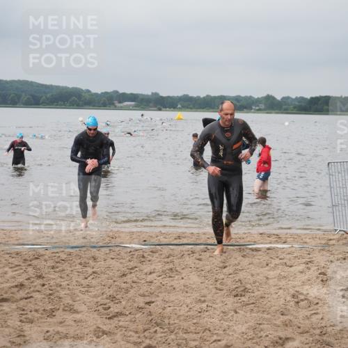 23.06.2024 - Viking Triathlon KatJ http://msf.ph/oto/6355921 23.06.2024 10:33:32 Schwimmen 118, 183, 215, 245, 259, 604 meine-sportfotos.de