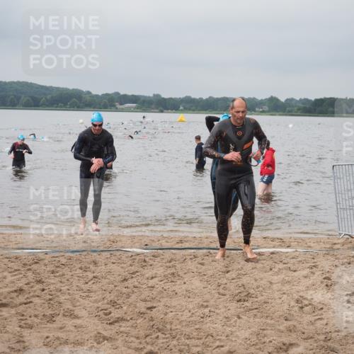 23.06.2024 - Viking Triathlon KatJ http://msf.ph/oto/6355923 23.06.2024 10:33:33 Schwimmen 118, 183, 215, 245, 259, 604 meine-sportfotos.de