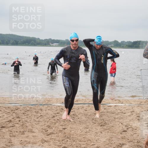 23.06.2024 - Viking Triathlon KatJ http://msf.ph/oto/6355948 23.06.2024 10:33:35 Schwimmen 118, 215, 224, 245, 259, 604 meine-sportfotos.de