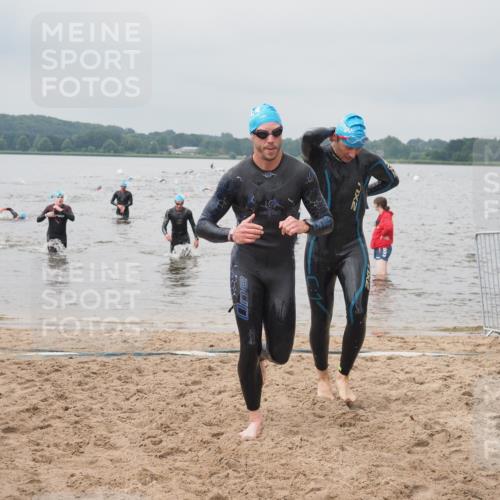 23.06.2024 - Viking Triathlon KatJ http://msf.ph/oto/6355954 23.06.2024 10:33:35 Schwimmen 118, 215, 224, 245, 259, 604 meine-sportfotos.de