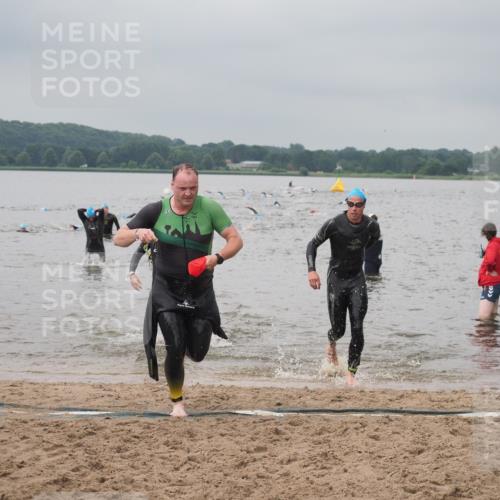 23.06.2024 - Viking Triathlon KatJ http://msf.ph/oto/6355990 23.06.2024 10:33:41 Schwimmen 215, 224, 604 meine-sportfotos.de