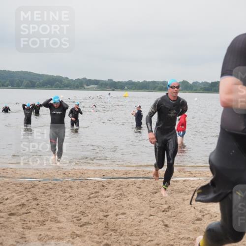 23.06.2024 - Viking Triathlon KatJ http://msf.ph/oto/6356005 23.06.2024 10:33:43 Schwimmen 215, 224, 604 meine-sportfotos.de
